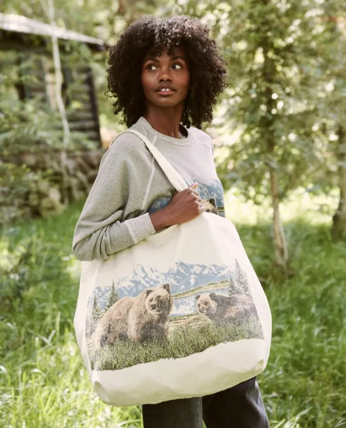 Bags Women039s The Great The Tote Cream With Bear Graphic