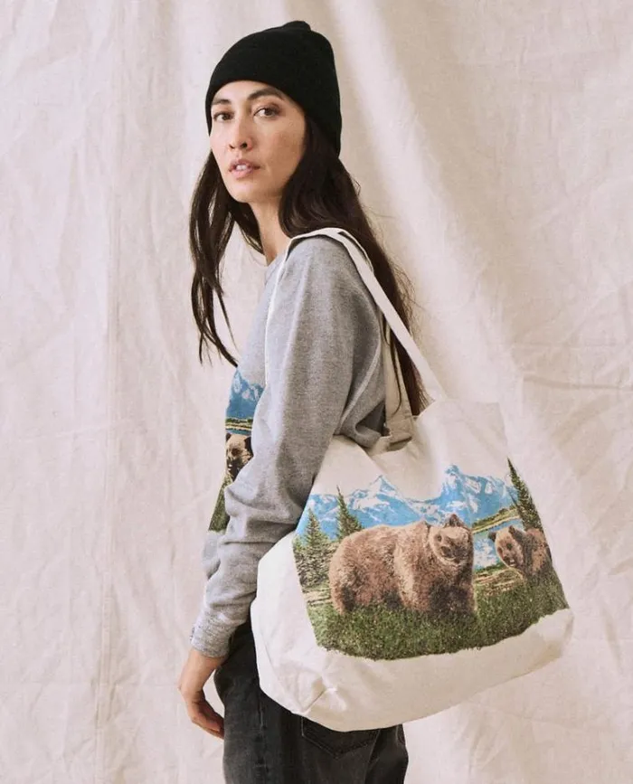 Bags Women039s The Great The Tote Cream With Bear Graphic
