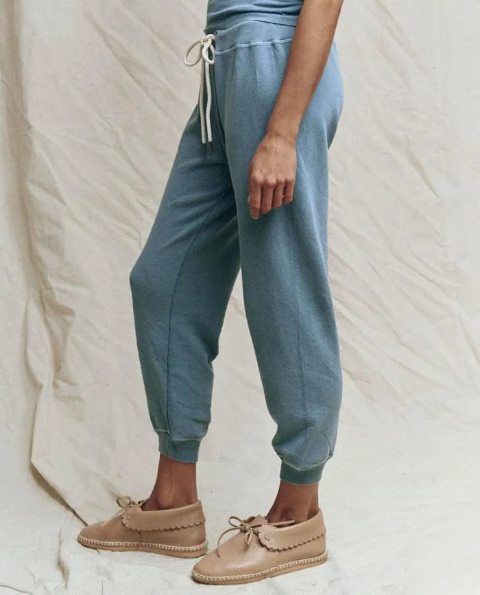 Bottoms Women039s The Great The Cropped Sweatpant Vintage Cornflower