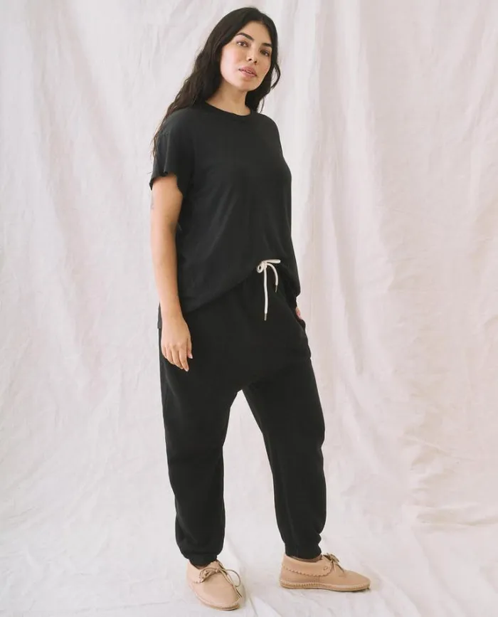 Bottoms Women039s The Great The Jogger Sweatpant Almost Black
