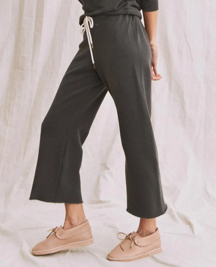 Bottoms Women039s The Great The Wide Leg Cropped Sweatpant Washed Black