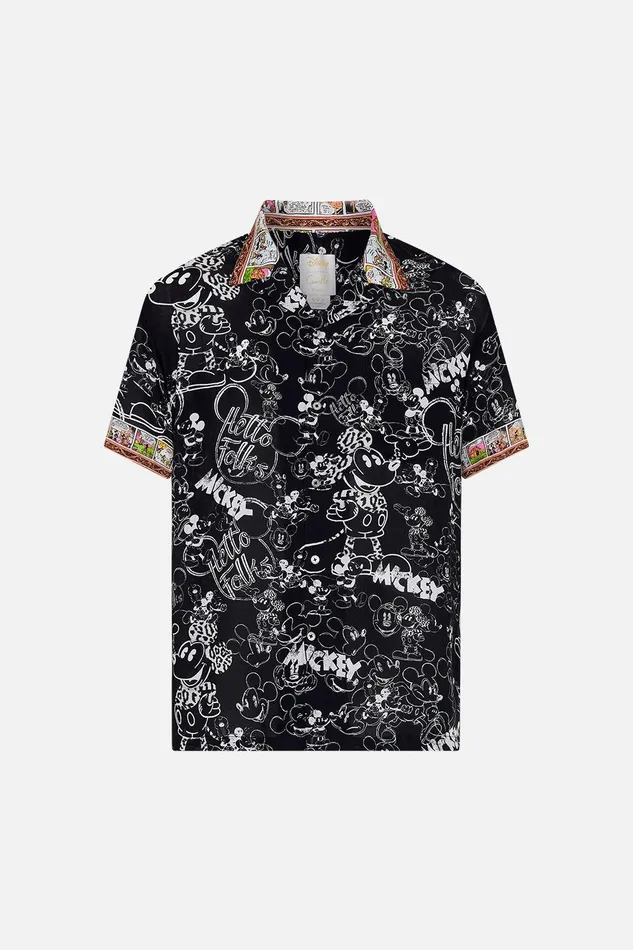 Camilla Shirts Short Sleeve Camp Collared Shirt Mickeys Kingdom 8211 Mens