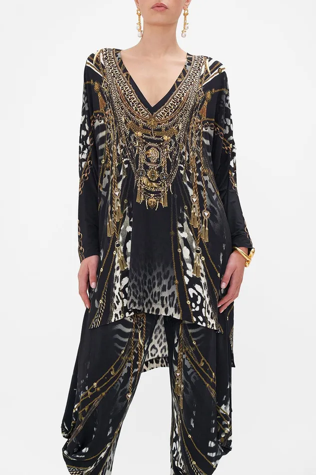 Camilla Tees Side Split Tee 8211 All Over Print Untamed Royalty 8211 Womens Camilla Tees Side Split Tee 8211 All Over Print Untamed Royalty 8211 Womens