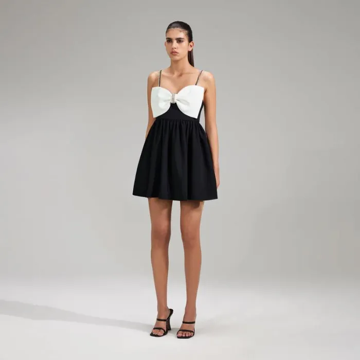 Dresses Woman SelfPortrait Black Crepe Mini Dress With White Bow Dresses Woman SelfPortrait Black Crepe Mini Dress With White Bow