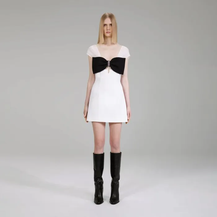 Dresses Woman SelfPortrait Black Crepe Mini Dress With White Bow Dresses Woman SelfPortrait Black Crepe Mini Dress With White Bow