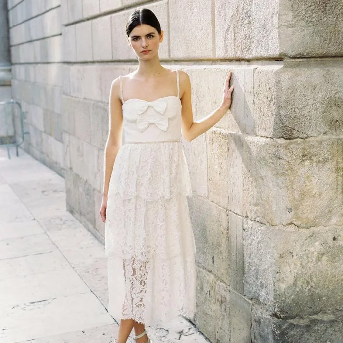 Dresses Woman SelfPortrait Cream Floral Guipure Midi Dress Dresses Woman SelfPortrait Cream Floral Guipure Midi Dress