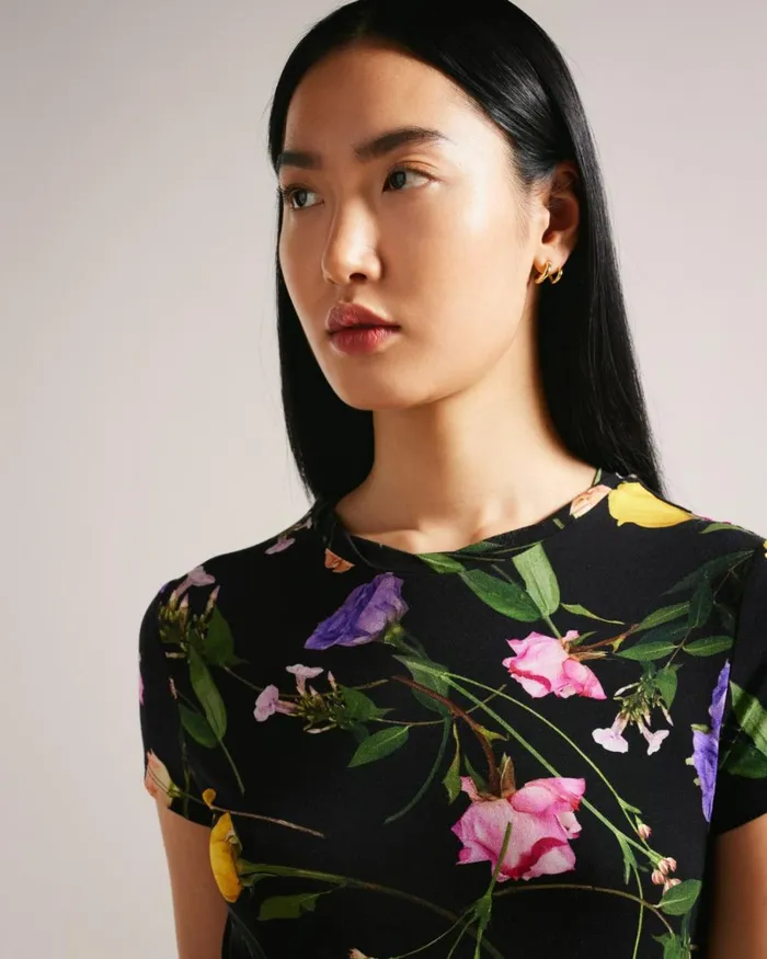 Fitted TShirt With Twist Neck Black Women Ted Baker Tops and TShirts Fitted TShirt With Twist Neck Black Women Ted Baker Tops and TShirts