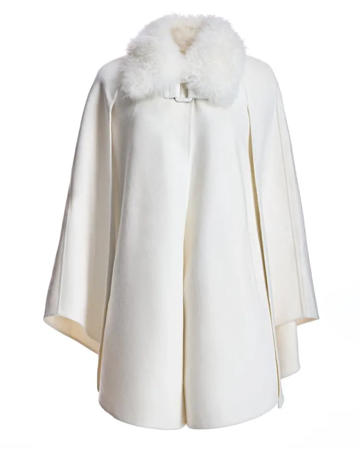 Jackets Women039s Maximilian Julia and Stella Buckle Detailed Cashmere Cape With Dyed Cashmere Goat Trim