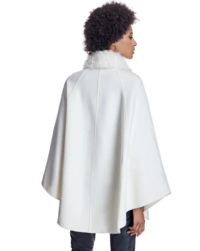 Jackets Women039s Maximilian Julia and Stella Buckle Detailed Cashmere Cape With Dyed Cashmere Goat Trim