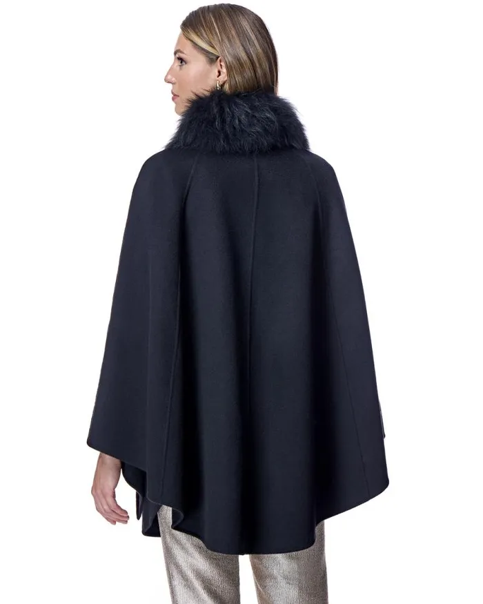 Jackets Women039s Maximilian Julia and Stella Buckle Detailed Cashmere Cape With Dyed Cashmere Goat Trim