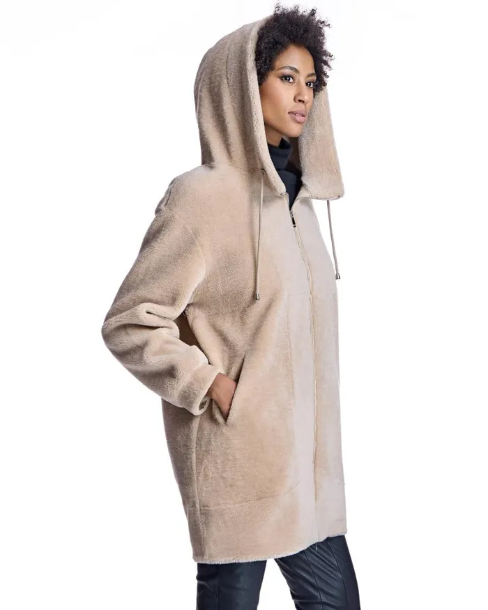 Jackets Women039s Maximilian Julia and Stella Lamb039s Wool Parka