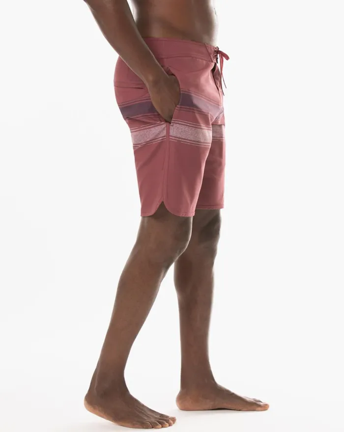 Men Shorts TravisMathew CONFETTI KING BOARDSHORT Ruby Red