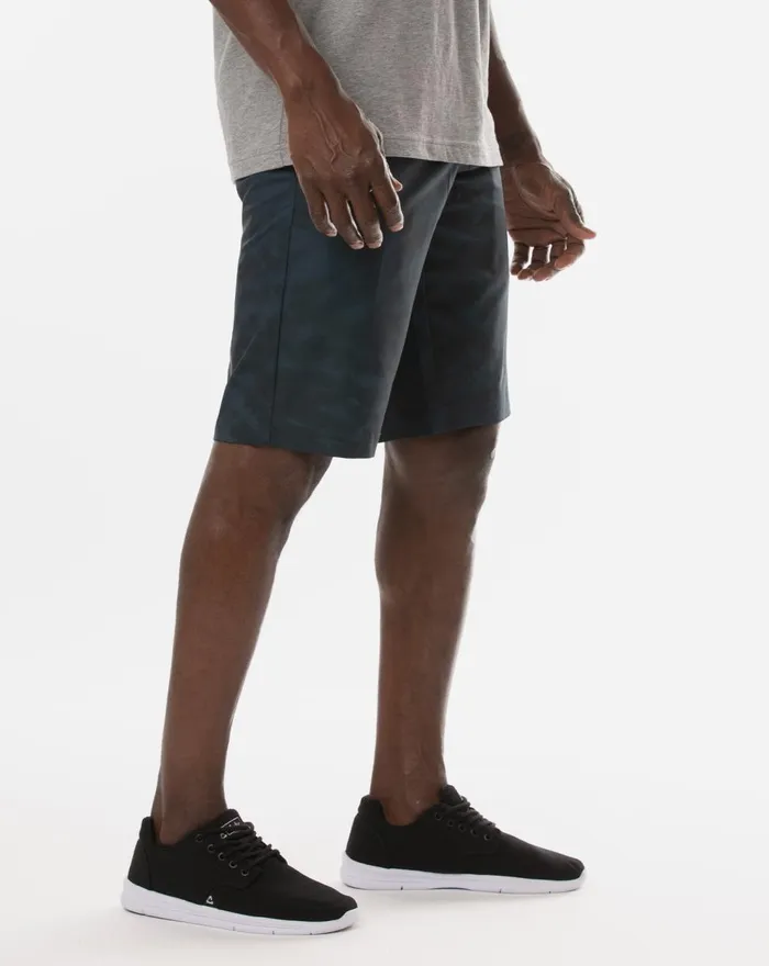 Men Shorts TravisMathew DOCK HEAD SHORT Insignia