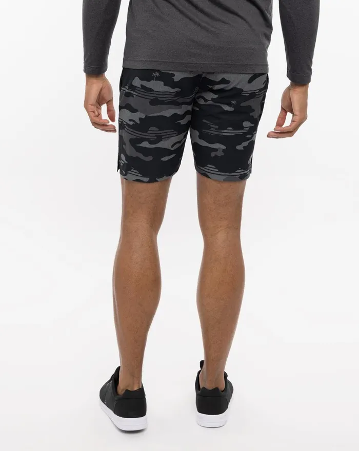 Men Shorts TravisMathew LEADER BOARD ACTIVE SHORT Black