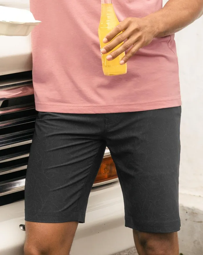 Men Shorts TravisMathew NIGHT CAT SHORT Black