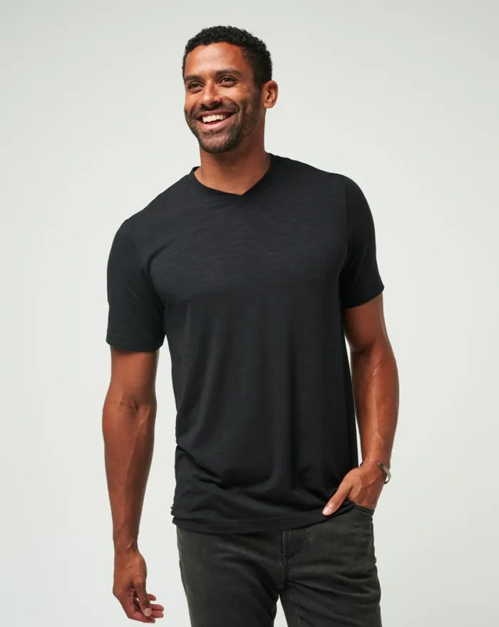 Men Tees TravisMathew CLOUD TEE Black