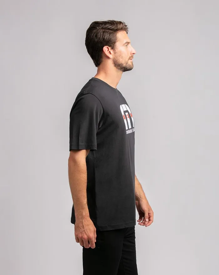 Men Tees TravisMathew ILLINOIS NOISE TEE Black