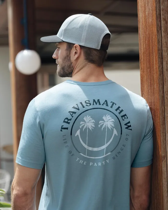 Men Tees TravisMathew PLAY DATE TEE Faded Denim