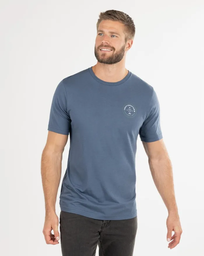Men Tees TravisMathew ROUGHING IT TEE Insigniavintage Indigo