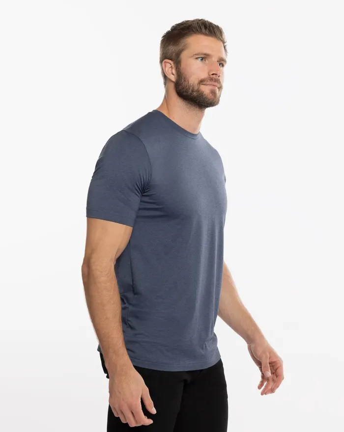 Men Tees TravisMathew THE CREW TEE Vintage Indigoblack