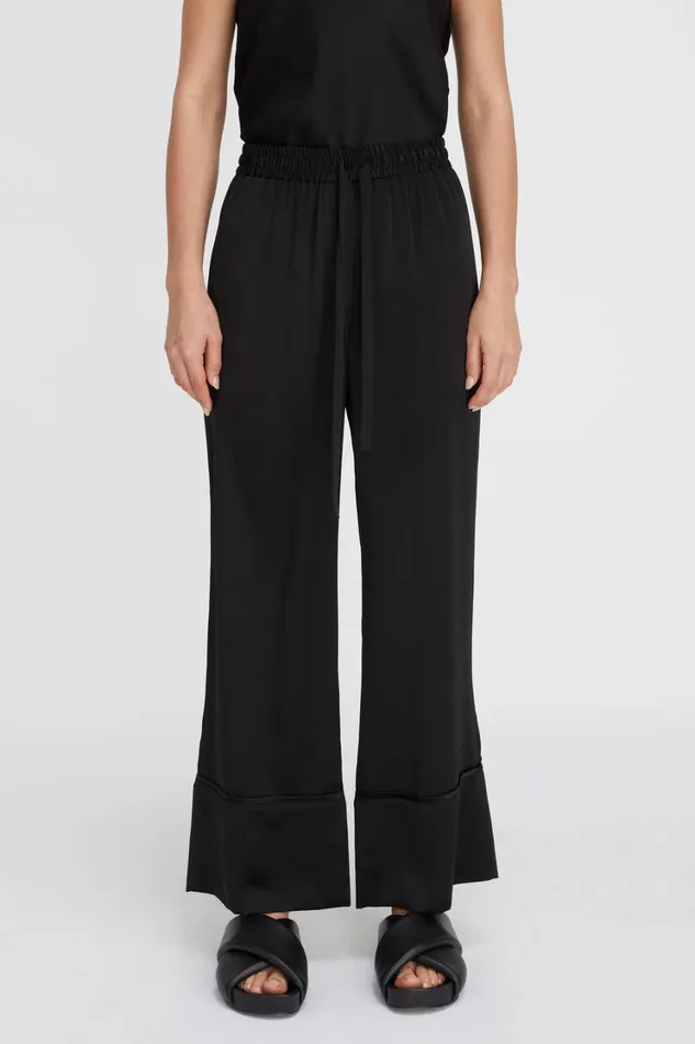 Pants And Shorts Women Lee Mathews Stella Silk Satin Pant Pants And Shorts Women Lee Mathews Stella Silk Satin Pant