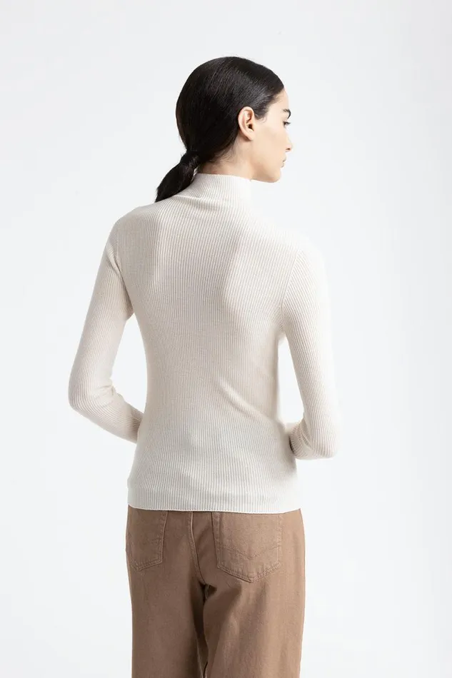 Peserico Knitwear Woman Pure New Wool High Neck Sweater Hornbeam Peserico Knitwear Woman Pure New Wool High Neck Sweater Hornbeam