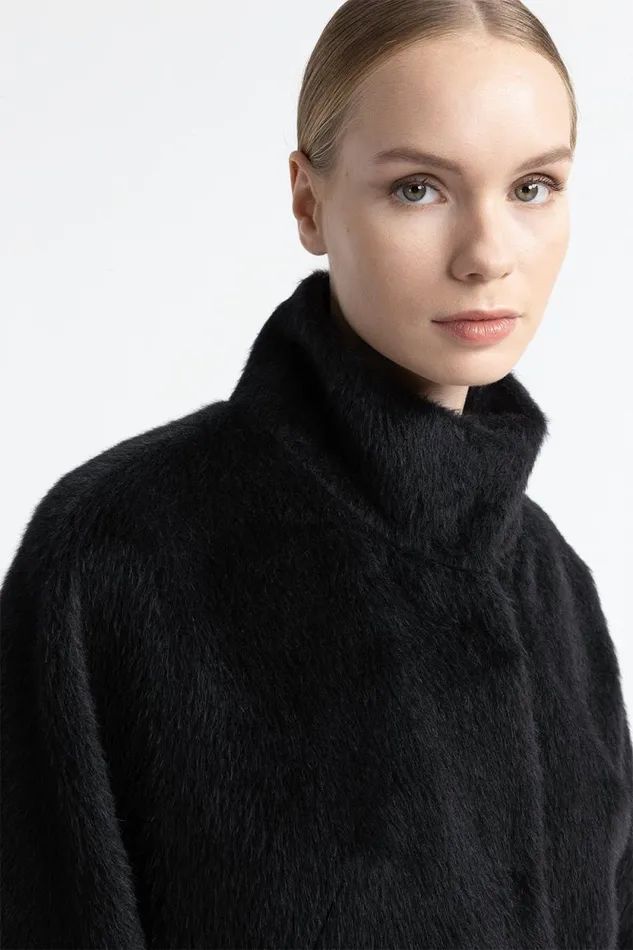 Peserico Outerwear Woman Alpaca And Wool DoubleBreasted Jacket Black Peserico Outerwear Woman Alpaca And Wool DoubleBreasted Jacket Black