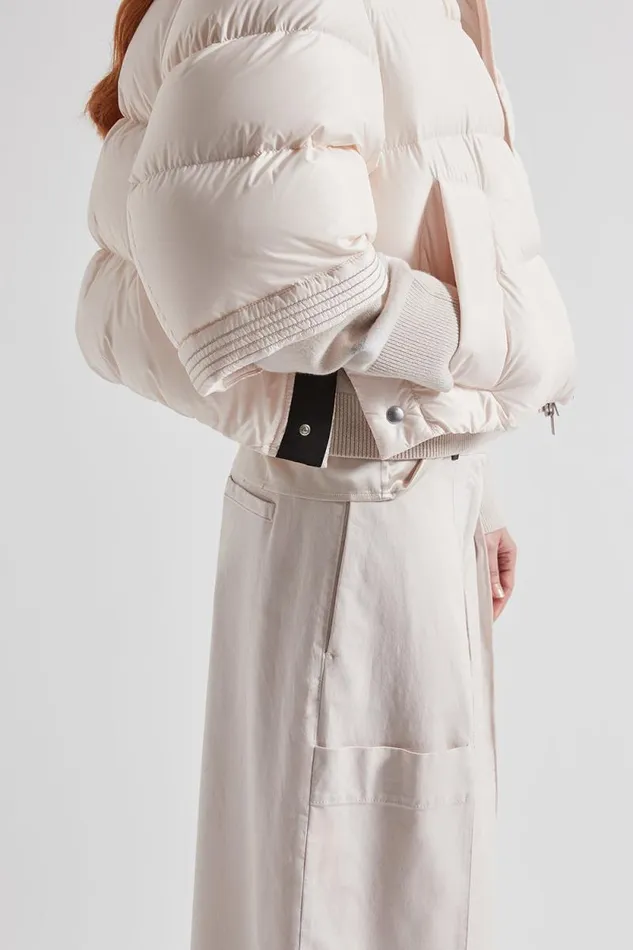 Peserico Outerwear Woman ThreeQuarterSleeved DripProof Short Down Jacket Rose Water Peserico Outerwear Woman ThreeQuarterSleeved DripProof Short Down Jacket Rose Water