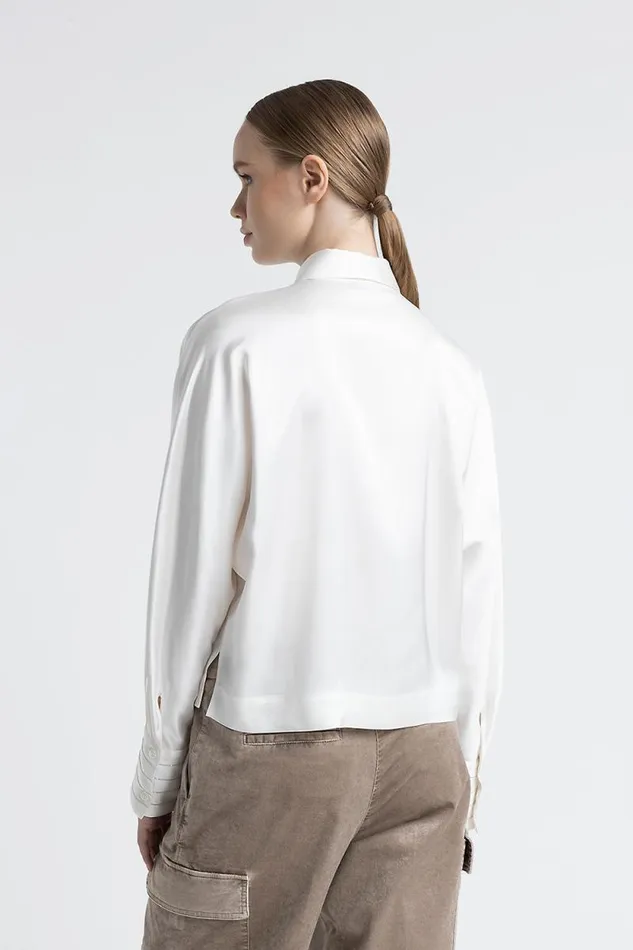 Peserico Shirts And Blouses Woman Viscose Satin Oversize Cropped Shirt Natural White Peserico Shirts And Blouses Woman Viscose Satin Oversize Cropped Shirt Natural White