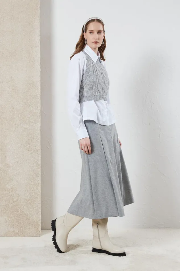 Peserico Skirts Woman Wool And Viscose Blend Light Flannel Culottes Granite Peserico Skirts Woman Wool And Viscose Blend Light Flannel Culottes Granite