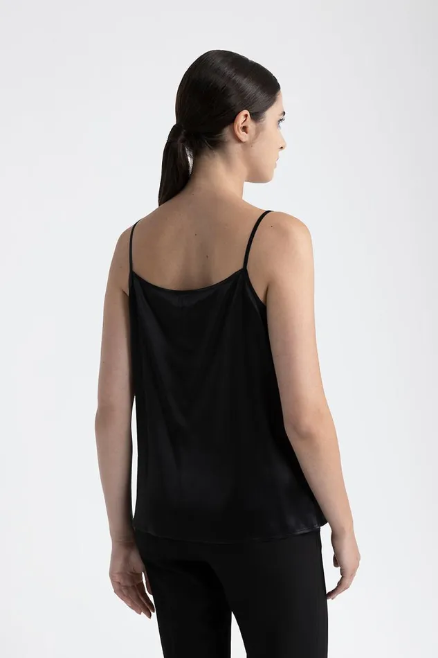 Peserico Tops And TShirts Woman Shiny Silk Satin Top With Straps Black Peserico Tops And TShirts Woman Shiny Silk Satin Top With Straps Black