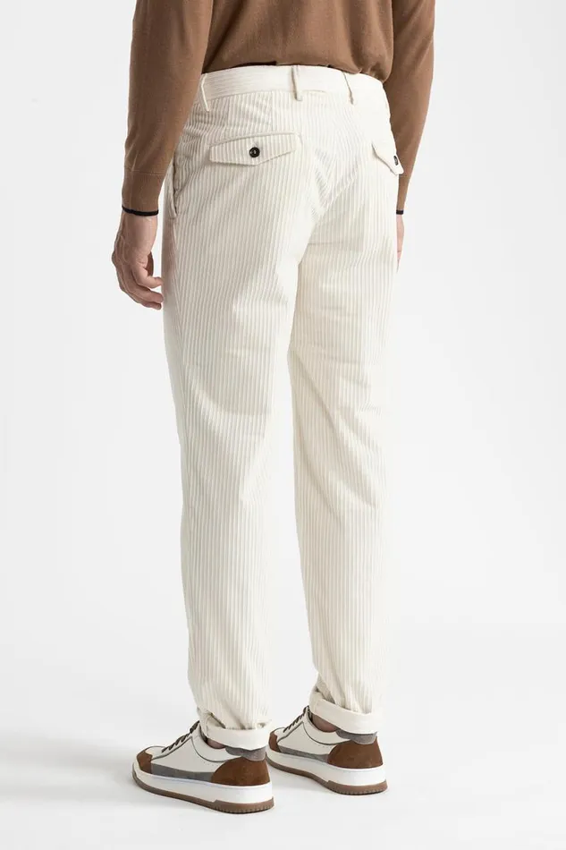 Peserico Trousers Man French Corduroy Chino Trousers Natural White Peserico Trousers Man French Corduroy Chino Trousers Natural White