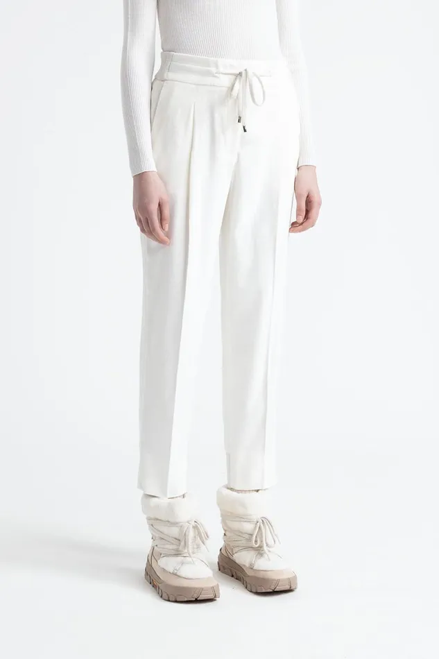 Peserico Trousers Woman Needlecord Carrot Trousers Natural White