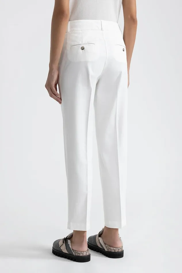 Peserico Trousers Woman Peachskin Gabardine Cigarette Trousers Natural White Peserico Trousers Woman Peachskin Gabardine Cigarette Trousers Natural White