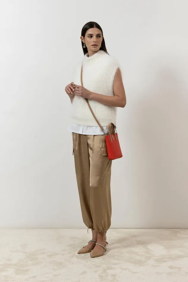 Peserico Trousers Woman Viscose Satin Baggy Cargo Trousers Camel Peserico Trousers Woman Viscose Satin Baggy Cargo Trousers Camel