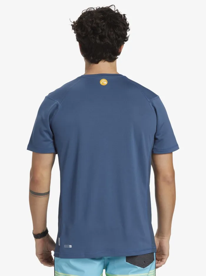 Rashguards Men Quiksilver Waterman Bamboo Check 2 Upf 50 Short Sleeve Surf Tee Ensign Blue Rashguards Men Quiksilver Waterman Bamboo Check 2 Upf 50 Short Sleeve Surf Tee Ensign Blue
