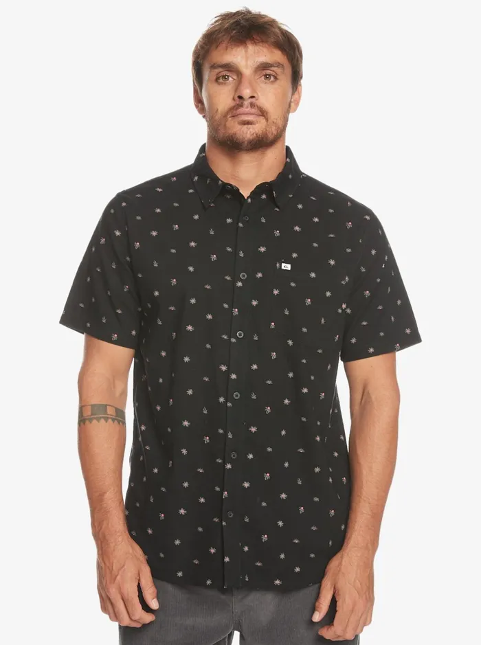 Shirts and Polos Men Quiksilver Minimo Short Sleeve Shirt Black Minimo Shirts and Polos Men Quiksilver Minimo Short Sleeve Shirt Black Minimo