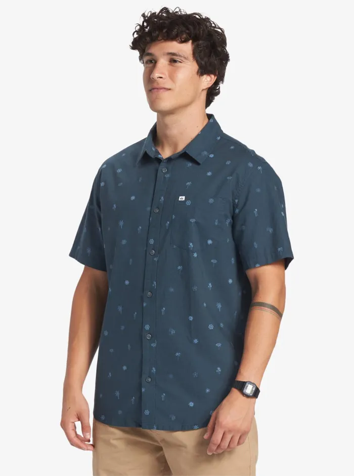 Shirts and Polos Men Quiksilver Pacific Stripe Short Sleeve Woven Shirt Berring Sea Pacific Stripes Shirts and Polos Men Quiksilver Pacific Stripe Short Sleeve Woven Shirt Berring Sea Pacific Stripes