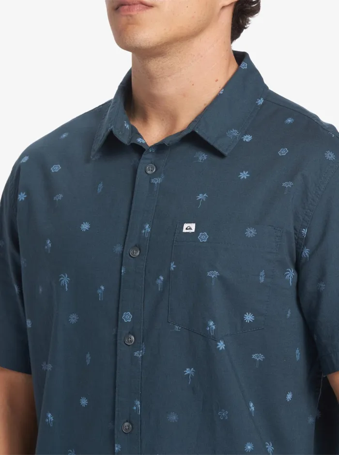 Shirts and Polos Men Quiksilver Pacific Stripe Short Sleeve Woven Shirt Berring Sea Pacific Stripes Shirts and Polos Men Quiksilver Pacific Stripe Short Sleeve Woven Shirt Berring Sea Pacific Stripes