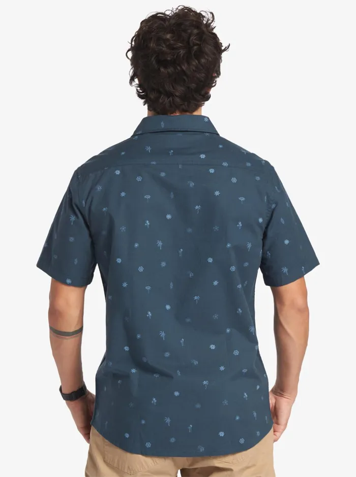 Shirts and Polos Men Quiksilver Pacific Stripe Short Sleeve Woven Shirt Berring Sea Pacific Stripes Shirts and Polos Men Quiksilver Pacific Stripe Short Sleeve Woven Shirt Berring Sea Pacific Stripes