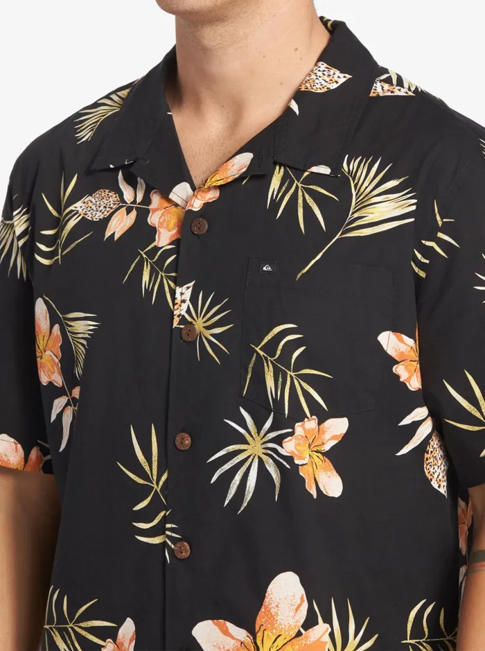 Shirts and Polos Men Quiksilver Tropical Floral Short Sleeve Woven Shirt Black Tropical Floral Ss Shirts and Polos Men Quiksilver Tropical Floral Short Sleeve Woven Shirt Black Tropical Floral Ss