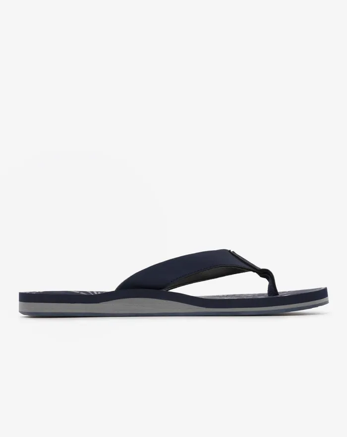 Shoes Sandals TravisMathew TWISTED CRUSH SANDAL Dress Blues