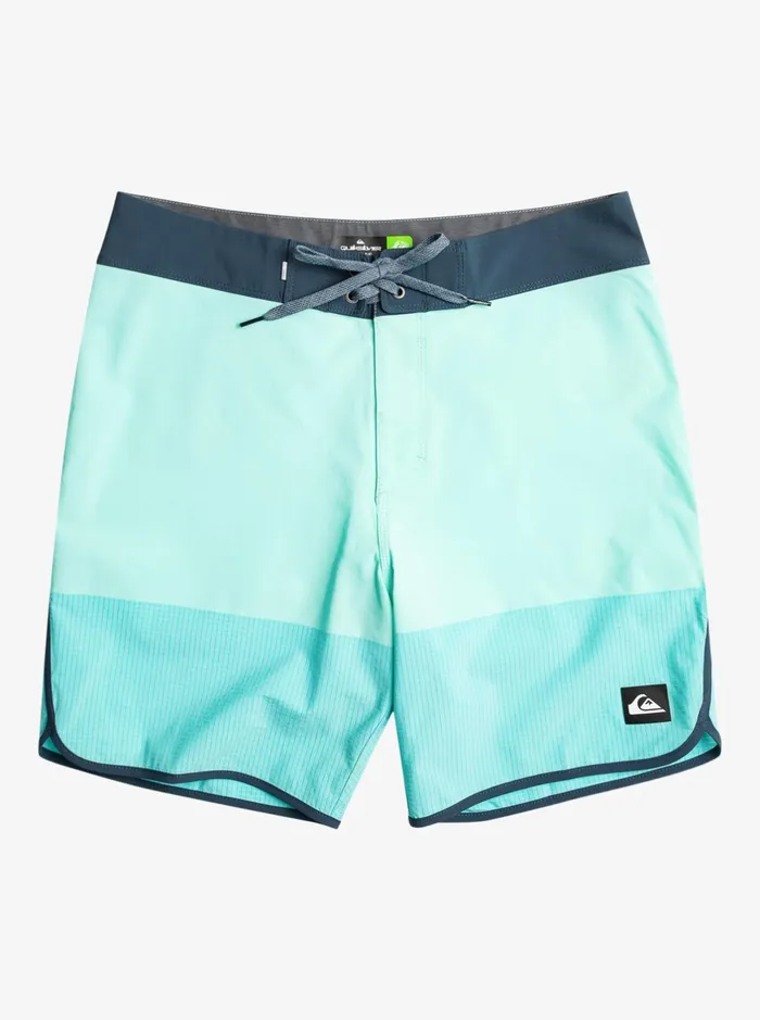 Shorts and Amphibians Men Quiksilver Highline Scallop 19034 Boardshorts Beach Glass Shorts and Amphibians Men Quiksilver Highline Scallop 19034 Boardshorts Beach Glass