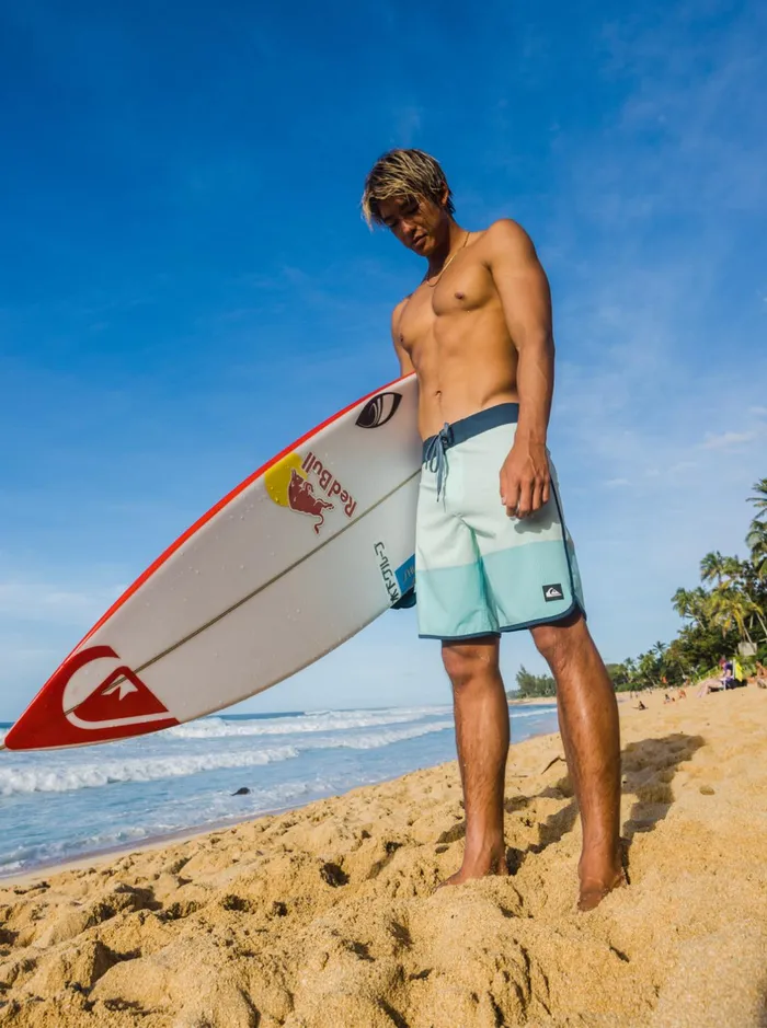 Shorts and Amphibians Men Quiksilver Highline Scallop 19034 Boardshorts Beach Glass Shorts and Amphibians Men Quiksilver Highline Scallop 19034 Boardshorts Beach Glass