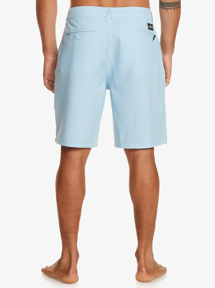 Shorts and Amphibians Men Quiksilver Ocean Union Amphibian 20034 Hybrid Shorts Clear Sky Shorts and Amphibians Men Quiksilver Ocean Union Amphibian 20034 Hybrid Shorts Clear Sky