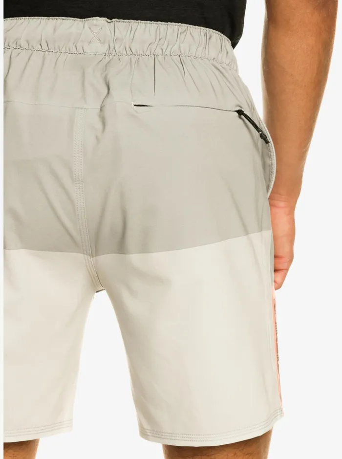 Shorts and Amphibians Men Quiksilver Omni Stretch 17034 Training Shorts Grey Violet Shorts and Amphibians Men Quiksilver Omni Stretch 17034 Training Shorts Grey Violet