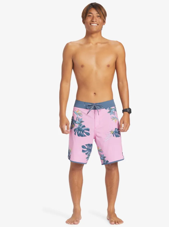 Shorts and Amphibians Men Quiksilver Surfsilk Scallop 19034 Boardshorts Moonlite Mauve Shorts and Amphibians Men Quiksilver Surfsilk Scallop 19034 Boardshorts Moonlite Mauve