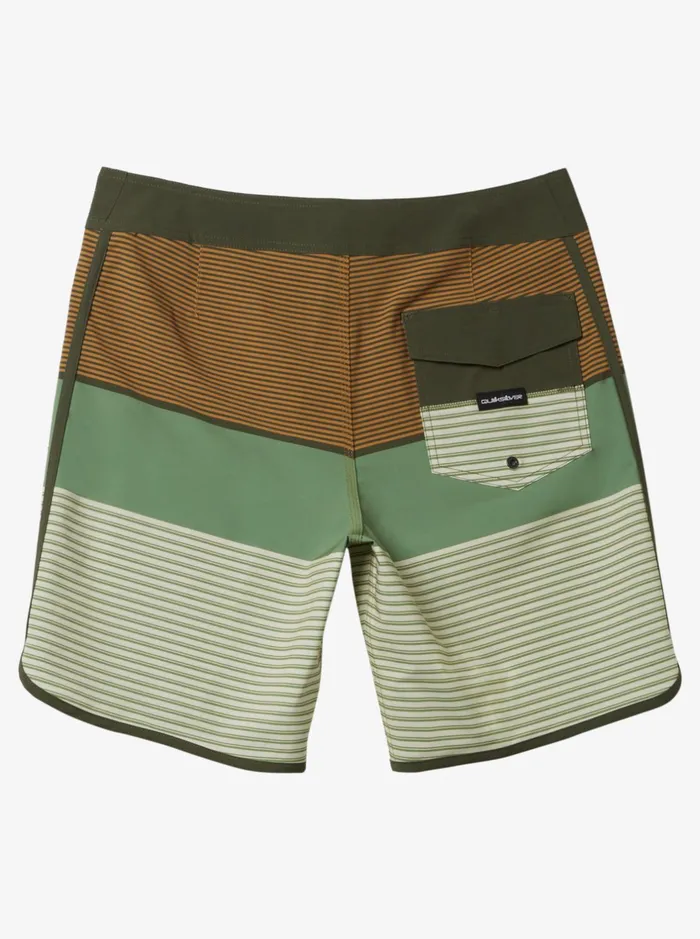 Shorts and Amphibians Men Quiksilver Surfsilk Tijuana 19034 Boardshorts Dill Shorts and Amphibians Men Quiksilver Surfsilk Tijuana 19034 Boardshorts Dill