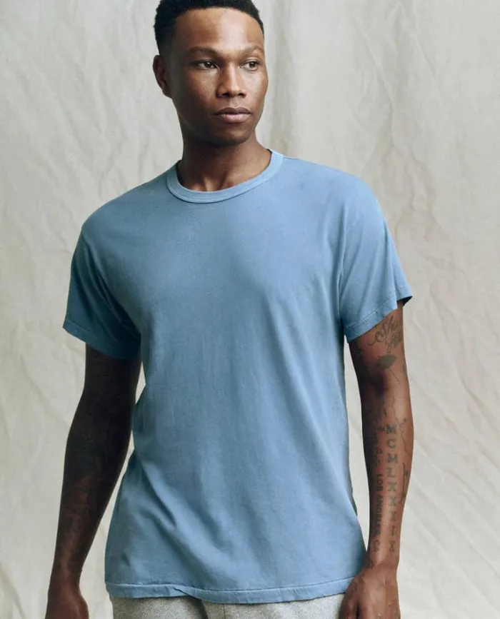 Tshirts Men039s The Great The Men039s Boxy Crew Vintage Cornflower