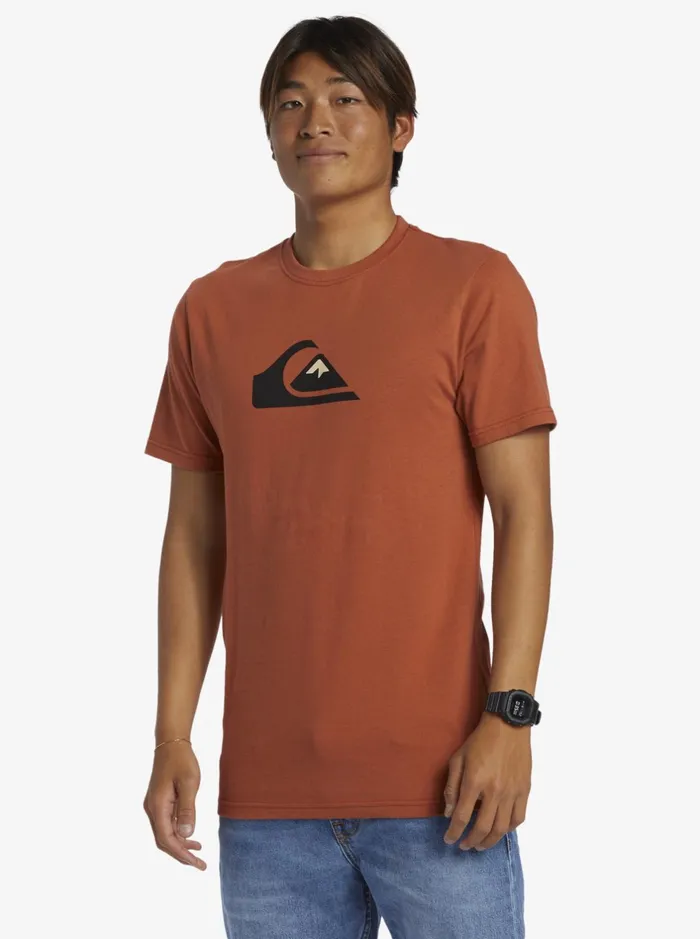 Tees Men Quiksilver Comp Logo TShirt Baked Clay Tees Men Quiksilver Comp Logo TShirt Baked Clay